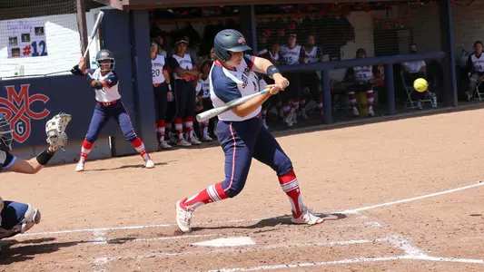 Maddie Gallagher swings 2021