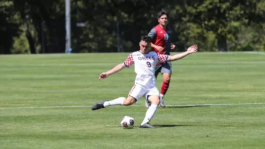Lucas Andrews vs LMU