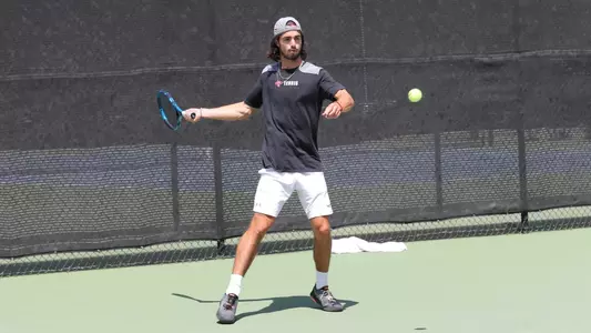 Caelan Potts with a forehand swing