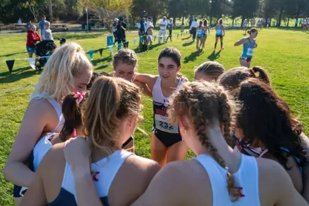2021 WCC XC Championships - Women's Team Huddle