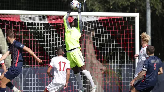 Oladapo leaping save vs Zags
