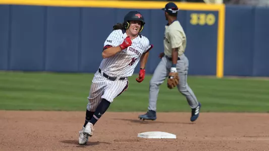 Gavin Napier rounds second vs. UC Davis