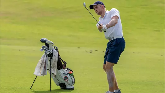 Bressum chip shot in shorts