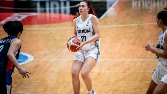 Maia Jones playing with team New Zealand under 16