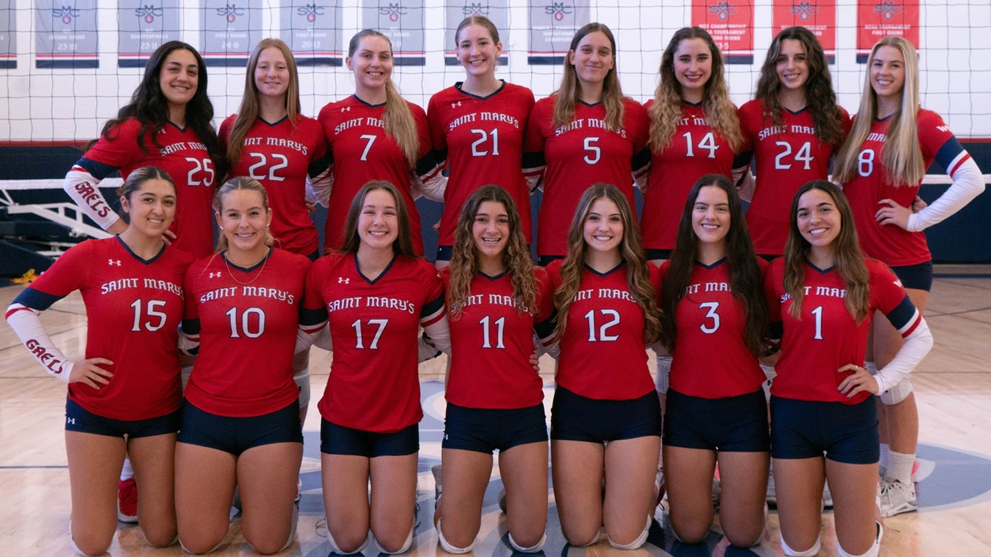 WVB 2023 Team Photo in Madigan