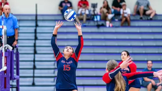 Hailee Garcia sets Kjersti Strong