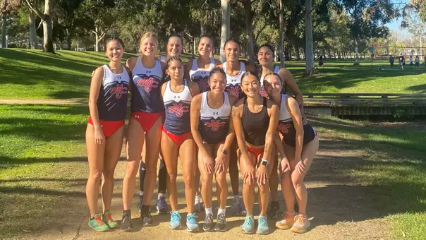XC women team after Santa Clara