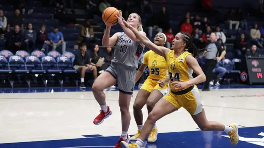 Tayla Dalton fouled on a layup
