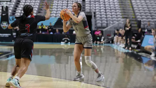 Taycee Wedin shoots a wing three at WCC Tourney