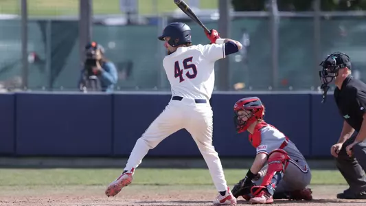 Jared Mettam loads up for swing