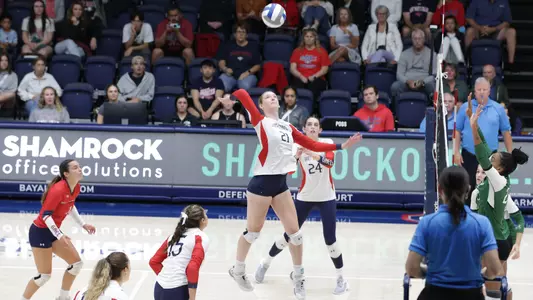 Kjersti Strong Swing vs Portland State