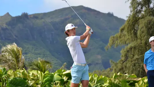 Mitchell Hoey tracks ball in Hawaii
