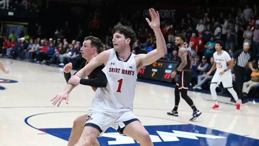 Harry Wessels Post Up vs Pacific