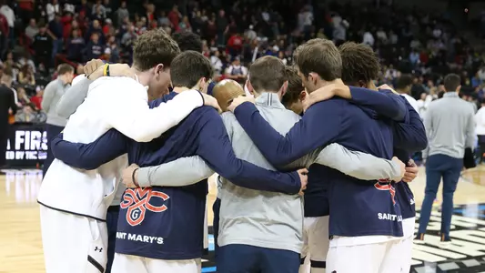 Team Huddle at March Madness