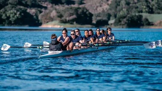 8 boat in practice
