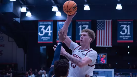 McKeever Hook Shot vs Chattanooga