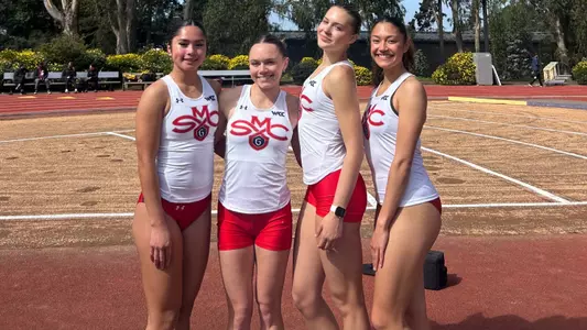 4x100 team at SFSU