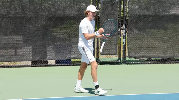 Finn Dyer vs. Santa Clara 2025