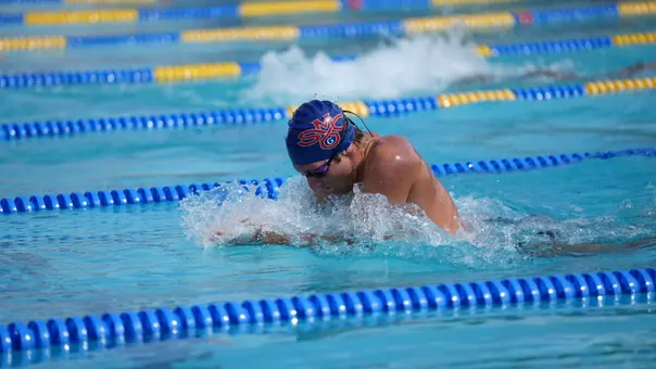 Gabriel Benitez at UCSB Swim Meet 2026
