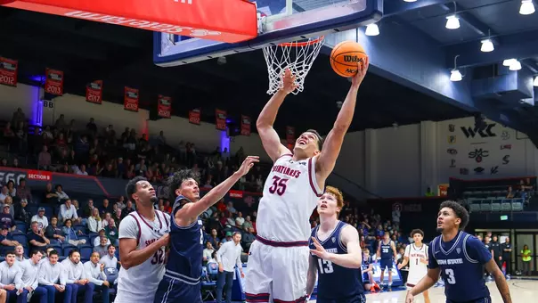 Vangelis Zougris Layup vs Utah State
