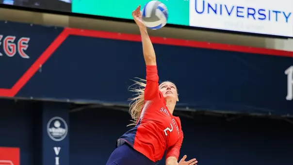 Antonie Kelnarova Serve vs UCSD