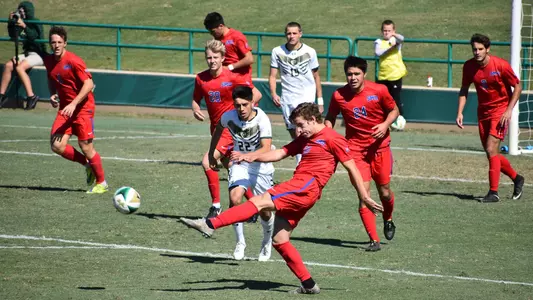Cuello_Emil_Action Shot1