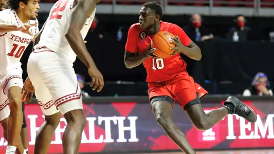 SMU men's basketball at Temple - Dec. 30, 2020: Photo by Zamani Feelings