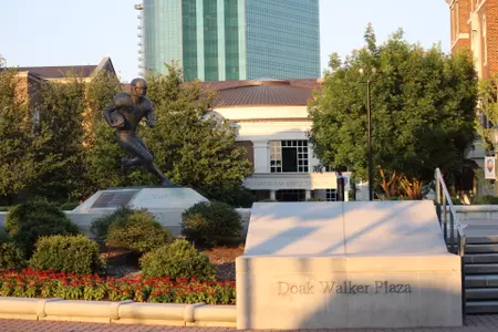 Doak Walker Plaza 2