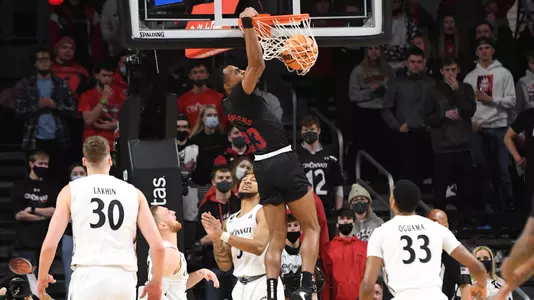 Jan. 6, 2022: Men's Basketball at Cincinnati