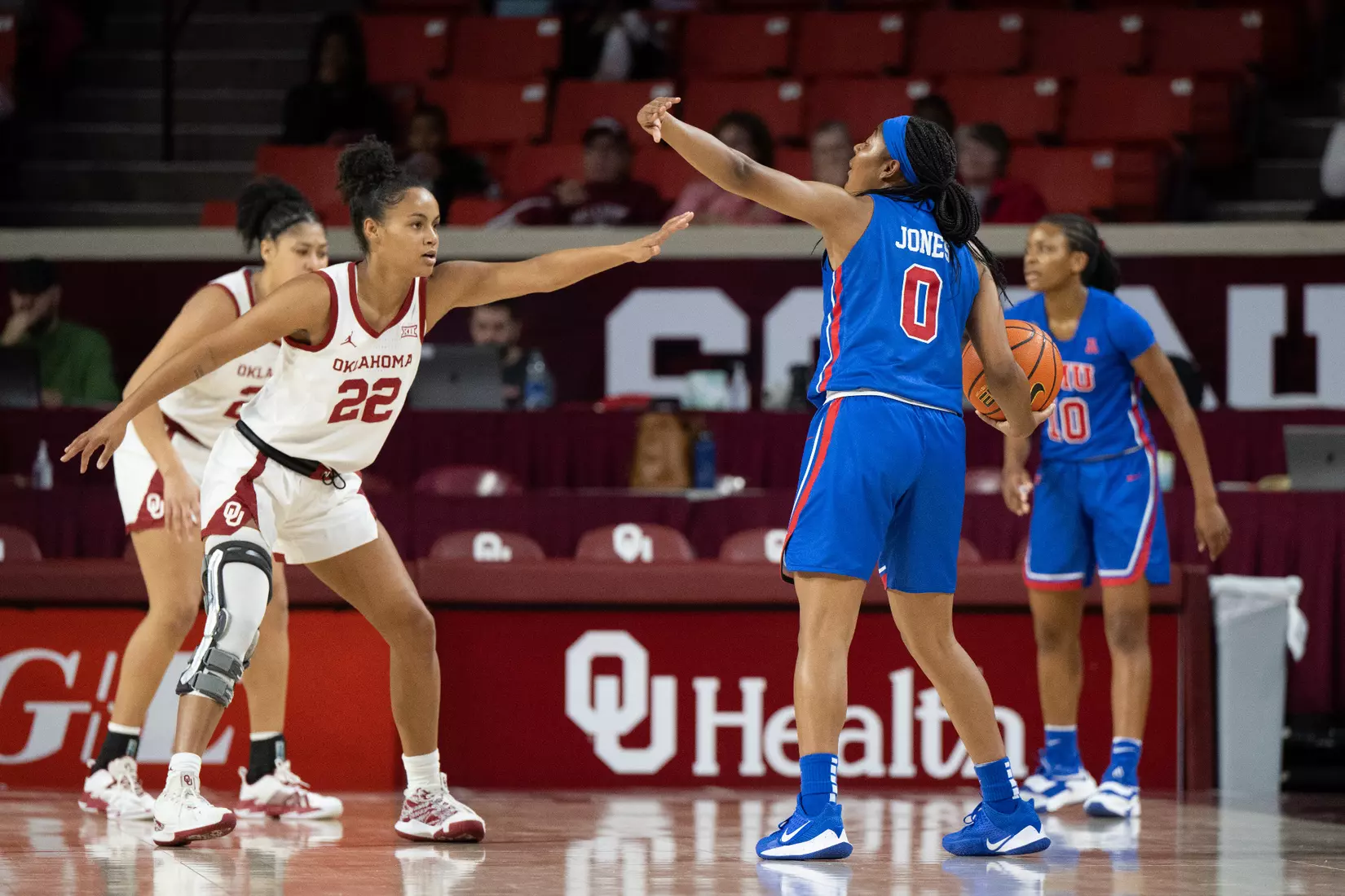 Tamia Jones at Oklahoma 2022