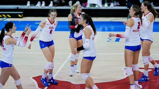 VB v ECU 2022