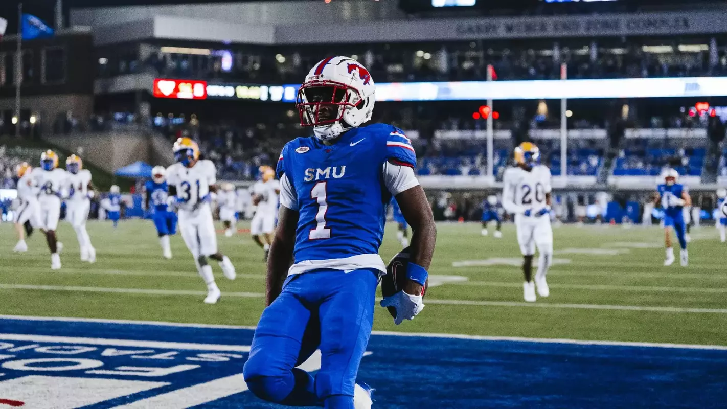 November 2, 2024: #18 Pittsburgh Panthers vs #20 SMU Mustangs at Gerald J. Ford Stadium. Photo by Vladimir Cherry.