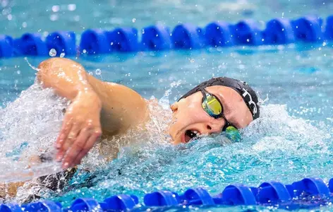 Gumdundsdottir AAC Weekly Honor