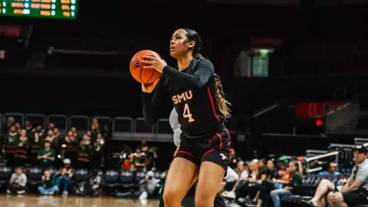 kaysia Woods
