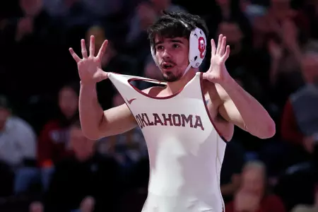 01/28/2022 Oklahoma vs Iowa State Wrestling. Photo by Ty Russell