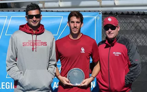 Hodge Promoted to Associate Head Coach