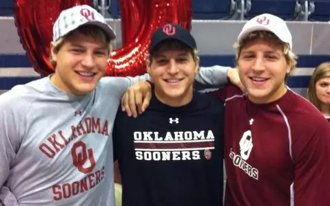 Wrestling Inks Nine for 2014-15