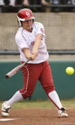 Flores, Vandever Earn Big 12 Honors