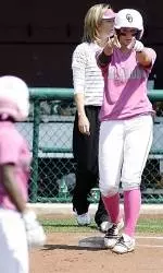 20 Random Facts: Karolyne Long