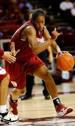 Sooners' 'Chameleon' Adjusting to New Role Again