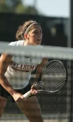 Three Sooners Advance at Regionals