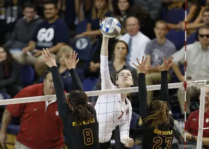 Holst Selected to USA Volleyball WJNT