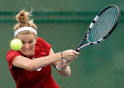 Doubles Pair Dropped in Round of 16