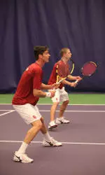 Sooners Down Toreros, 6-1