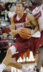 Red Wins Scrimmage Behind Griffin