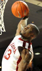 Griffin, Warren Sweep Big 12 Awards