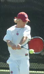 Men's Tennis Easily Handles ORU