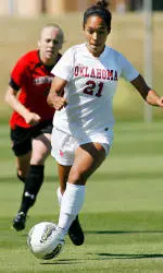 Soccer Faces Red River Rival Friday in Austin