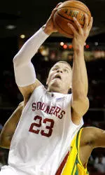 Sooners No. 12 in First AP Poll