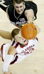 Capel's Sooners Still Streaking